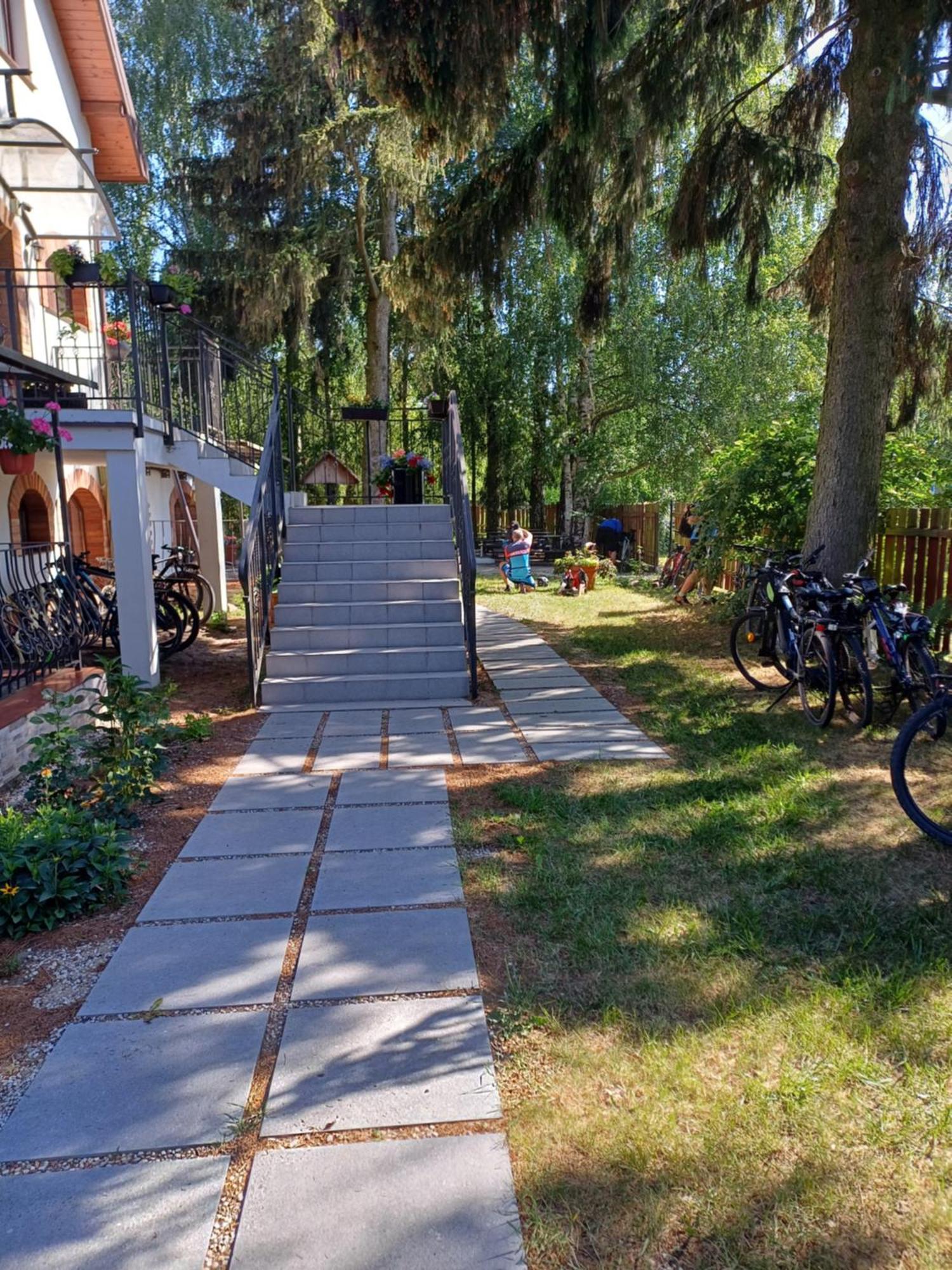 Gosciniec Twoje Mazury Nad Jeziorem Sniardwy Tuz Obok Plazy Новые Гуты Экстерьер фото