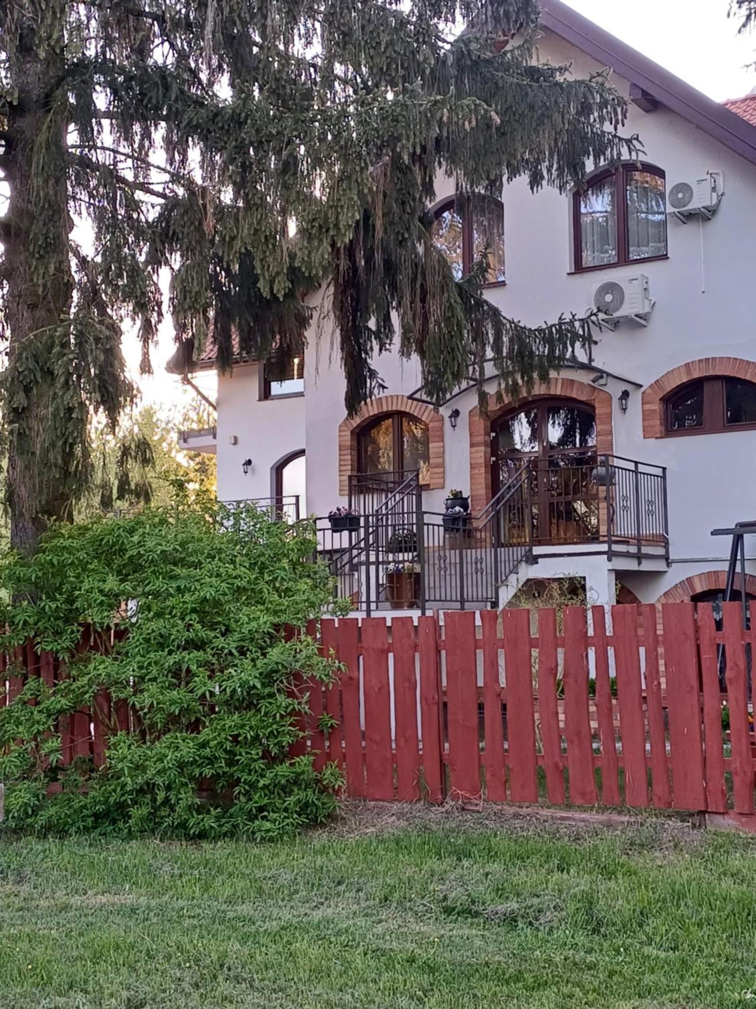 Gosciniec Twoje Mazury Nad Jeziorem Sniardwy Tuz Obok Plazy Новые Гуты Экстерьер фото